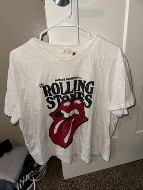 H&M White Rolling Stones Tongue Graphic Tee